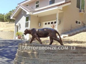 Mountain Guardian high-quality bronze cast outdoor monumental cougar sculpture for public display