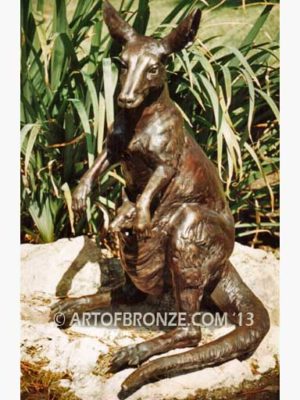 Kangaroo & Joey bronze fine art gallery Australian wildlife standing mother kangaroo and baby joey