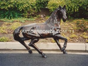 Arabian Stallion bronze sculpture of prancing horse for yard