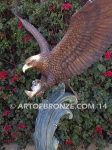 Almighty bronze sculpture of eagle monument for public art