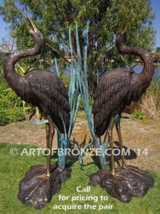 Wild Beauty lost wax casting of standing crane fountain for pool, pond or home