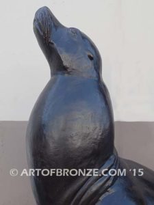 Beach Master bronze sea lion mascot sculpture for zoo, university or school