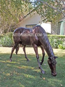 King Forever thoroughbred bronze sculpture of grazing horse for ranch or equestrian center