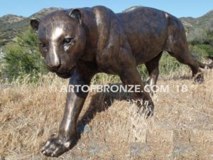 Mountain Guardian high-quality bronze cast outdoor monumental cougar sculpture for public display