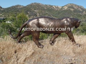 Mountain Guardian high-quality bronze cast outdoor monumental cougar sculpture for public display