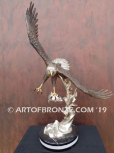 Bronze sculpture of flying bald eagle for indoor or outdoor display