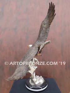 Bronze sculpture of flying bald eagle for indoor or outdoor display