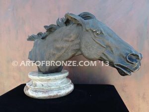 In the Lead Gift or trophy award sculpture bust of thoroughbred stallion horse