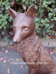 Alert bronze mascot fox sculpture for gallery, art in public places or school mascot