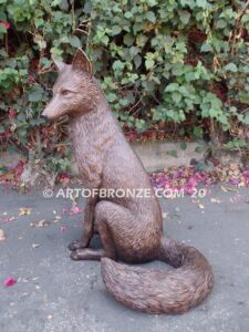 Alert bronze mascot fox sculpture for gallery, art in public places or school mascot