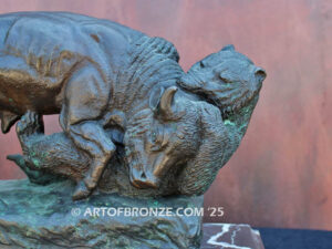 Fighting Bull and Bear of Wallstreet bronze sculpture after Isadore Bonheur