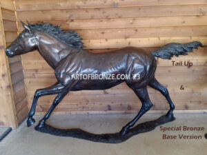 Finish Line bronze statue of galloping thoroughbred horse bronze statue for ranch or equestrian center