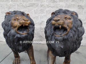 Serengeti Kings high quality cast bronze statue pair of roaring lions