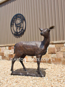 Forest Spirit Buck Horn Ranch high-quality bronze cast outdoor buck and doe monumental deer statues