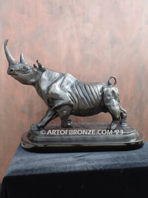 Charging Rhino high-quality bronze statue for indoor home and office display