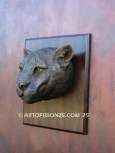 High-quality mountain lion bronze statue wall mount for indoor home and office display